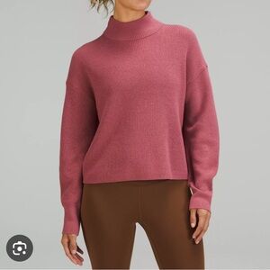 Lululemon Merino Wool-Blend Ribbed Turtleneck Sweater Size 8